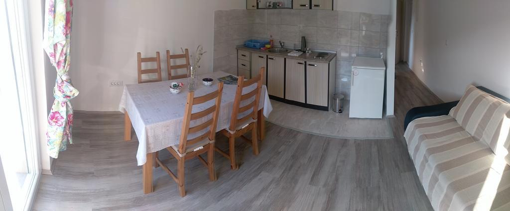 Apartments Sadina スクラーディン エクステリア 写真
